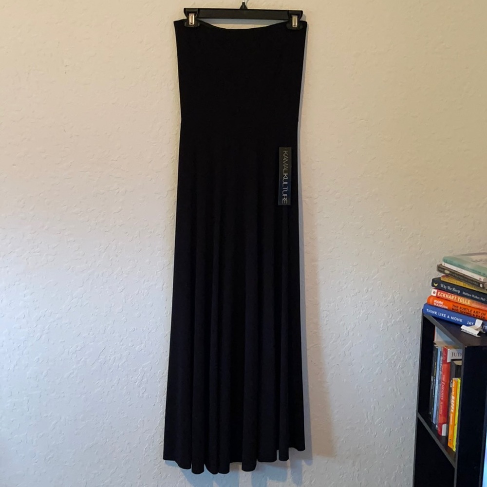Long black dress